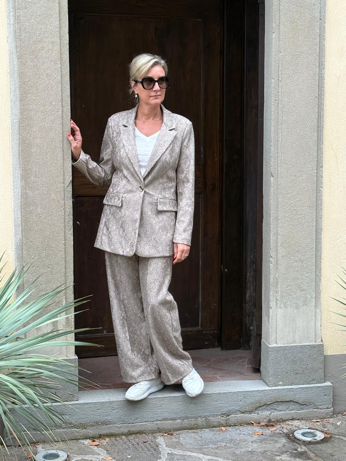 Kostuum Brianda taupe
