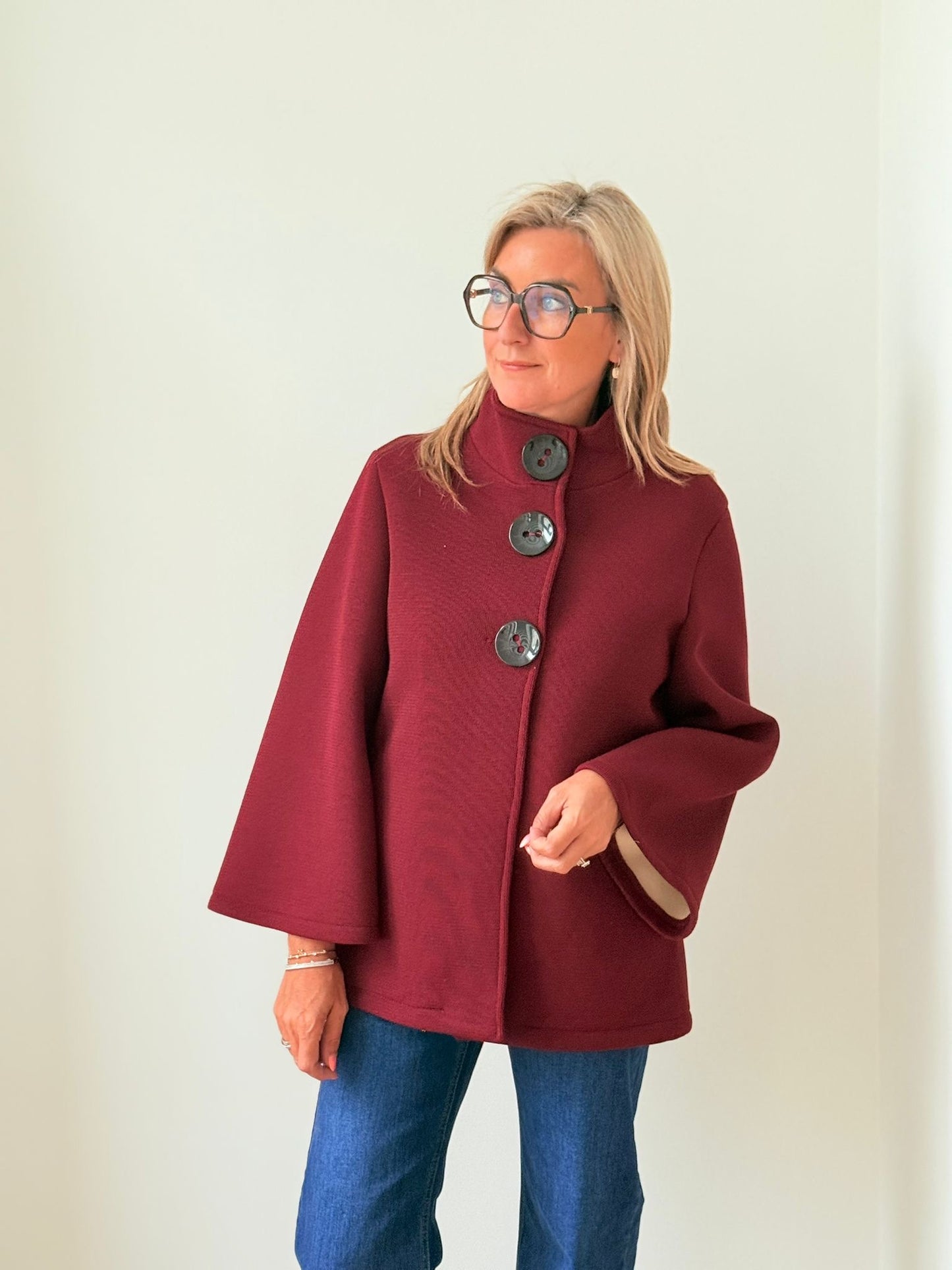 Mantel Bess Burgundy