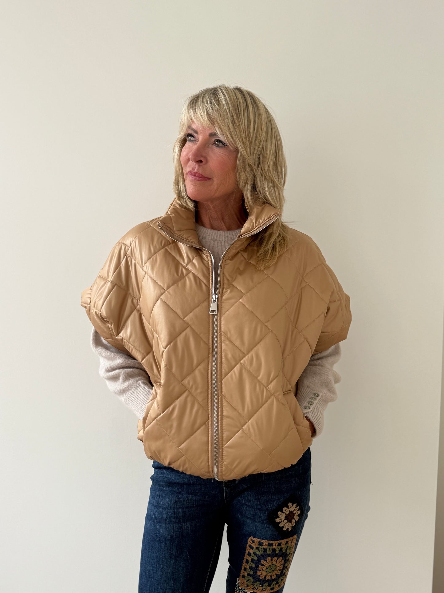 Bodywarmer Betty goud