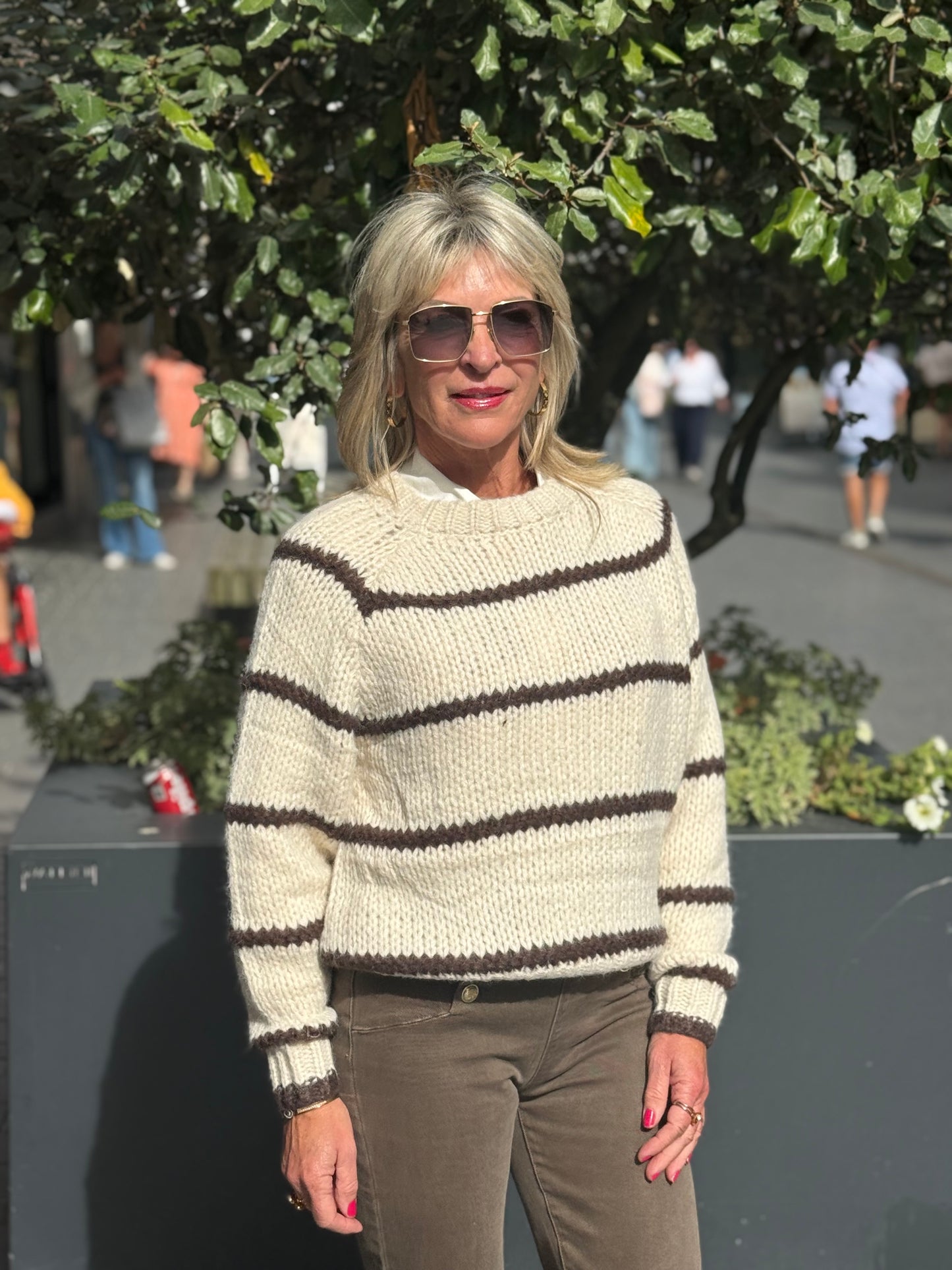 Pull Berendina beige