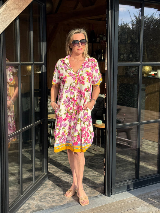 Kleed Cally Flowers fuxia