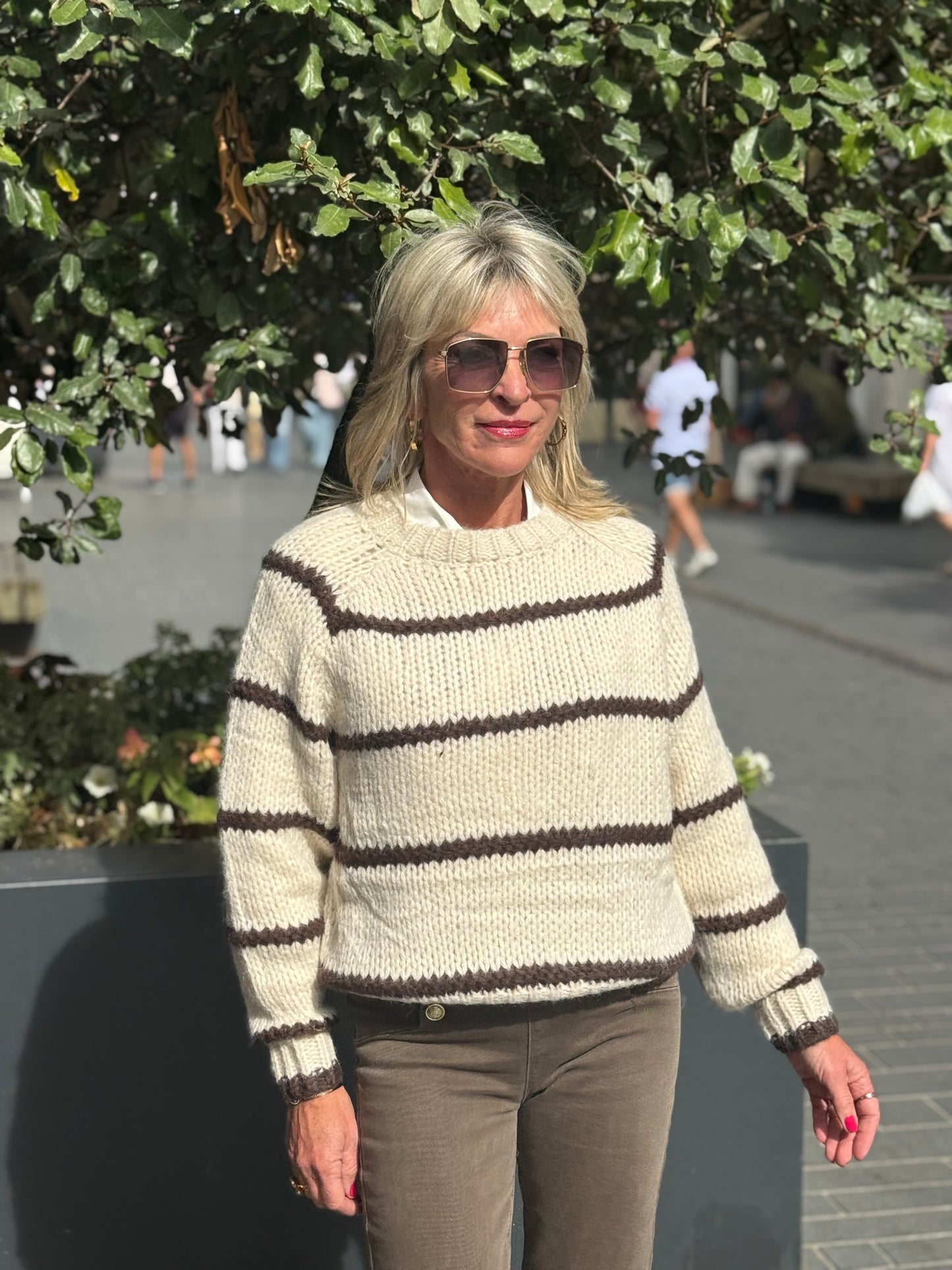 Pull Berendina beige