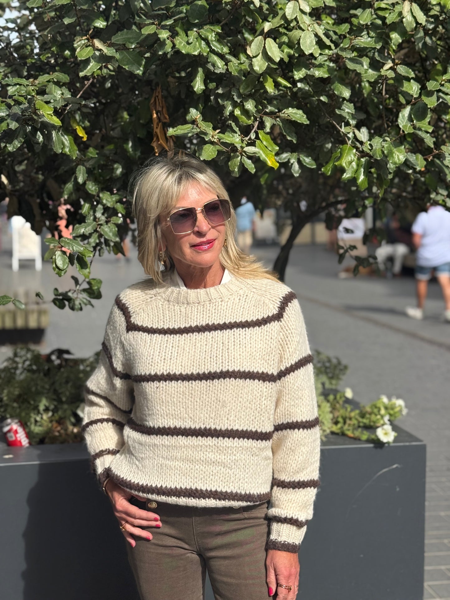 Pull Berendina beige