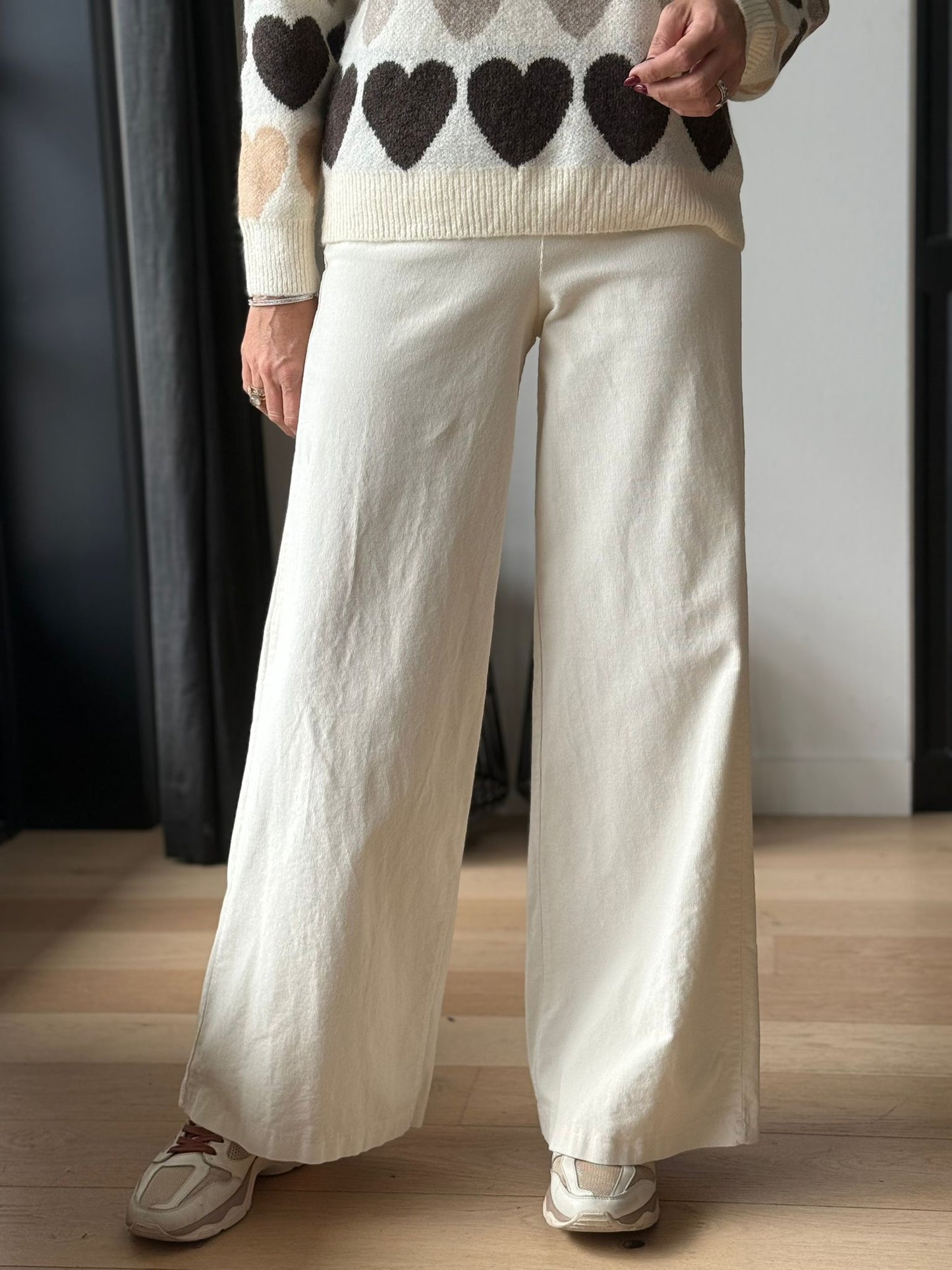 Broek Secret wijd Beige